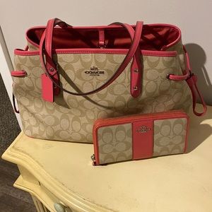 Coach purse with matching wallet